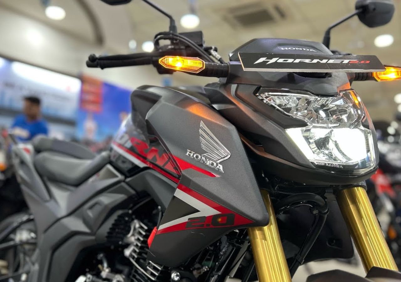 Honda Hornet 2.0 Launched in...