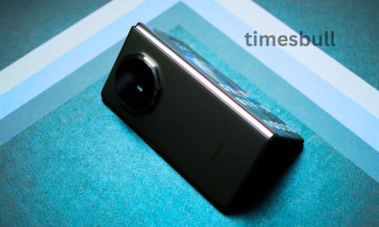 Honor Magic V5 launched with a 7.95-inch foldable display and AI features