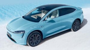 Huawei Electric Car Battery Gives 3000Km Range With 5-Minute Full Charge