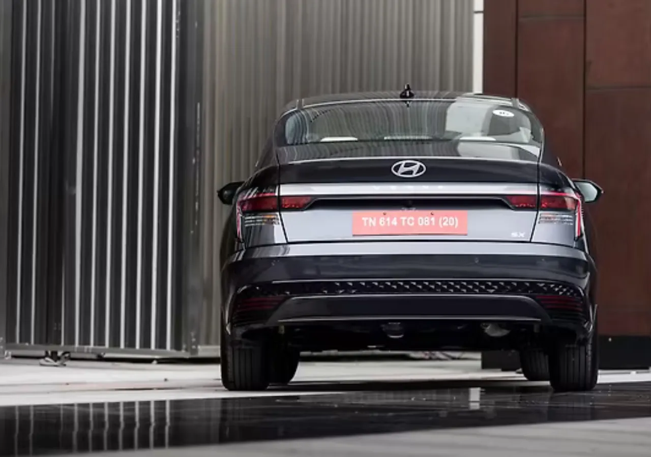 Hyundai Verna 5
