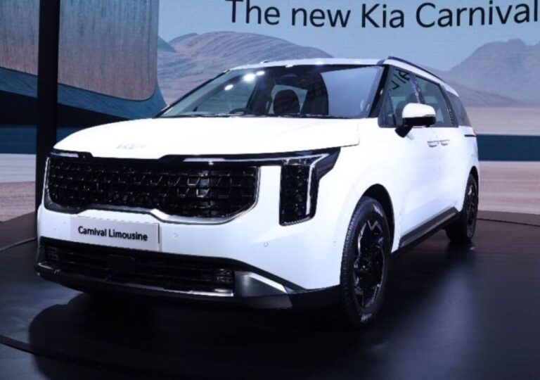 Kia Carnival 2025 Review: The Ultimate Luxury MPV That Redefines Family Travel