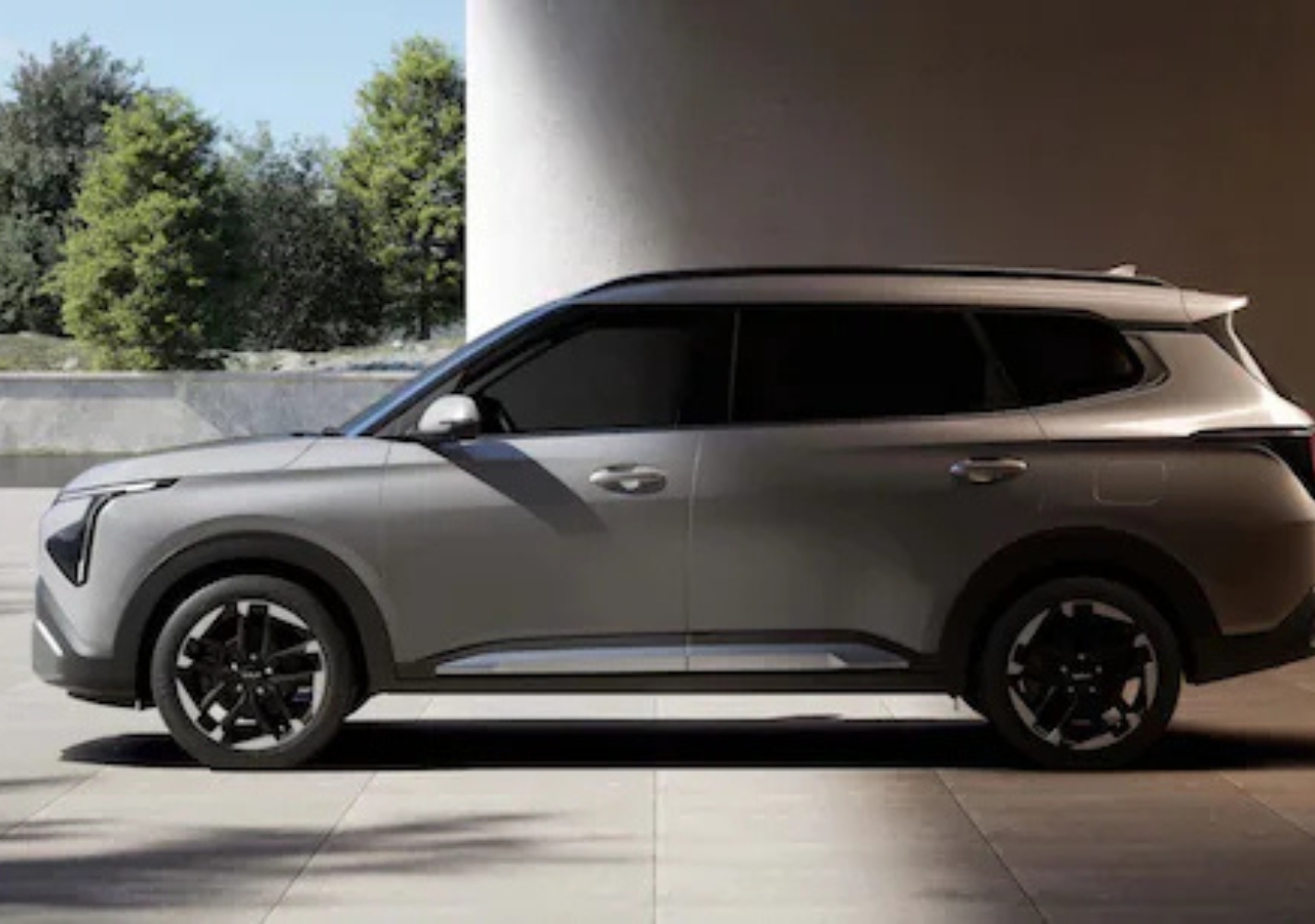 All-New Kia Clavis 2025: Compact...