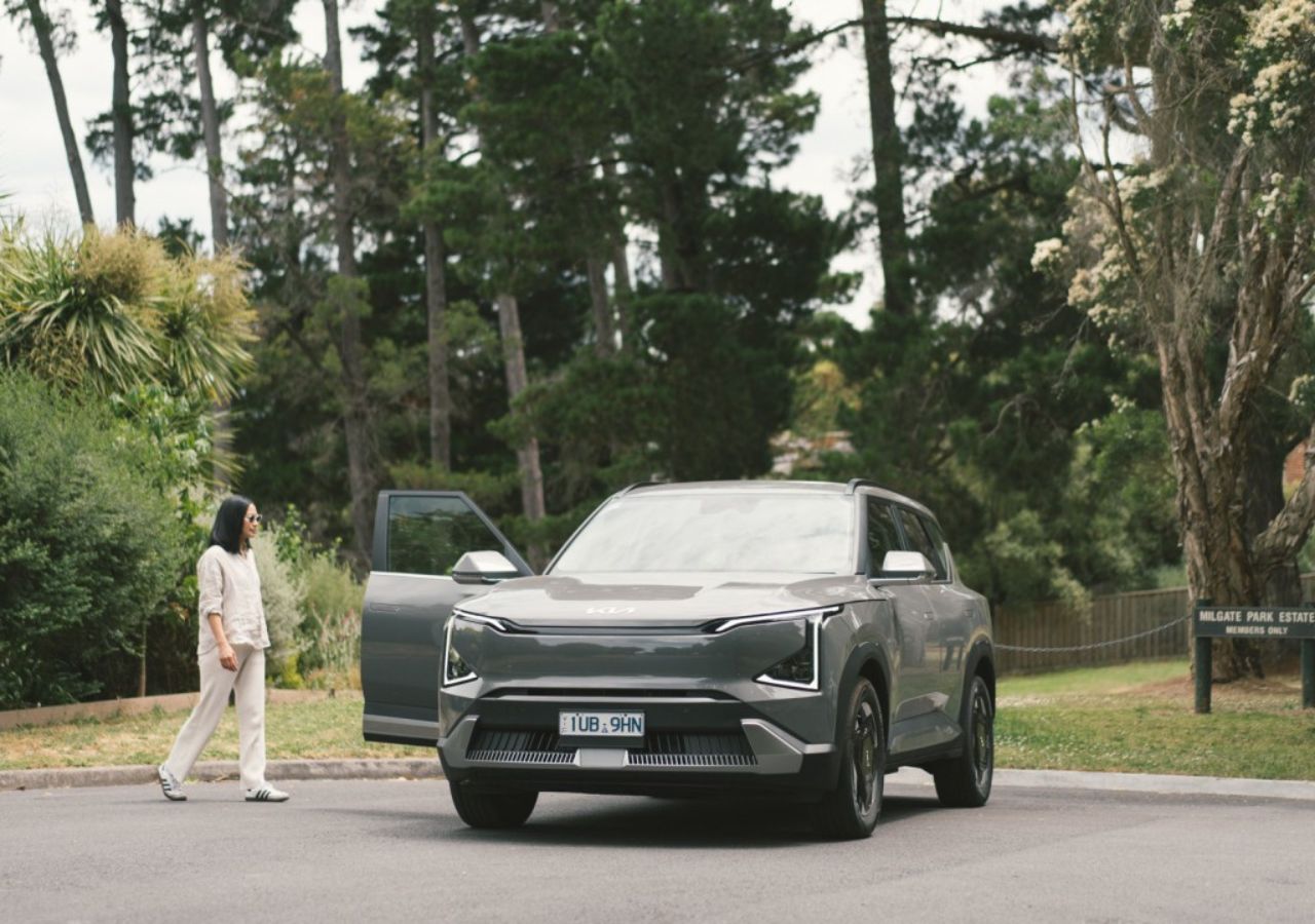 Kia EV5 2025 Launch Next...