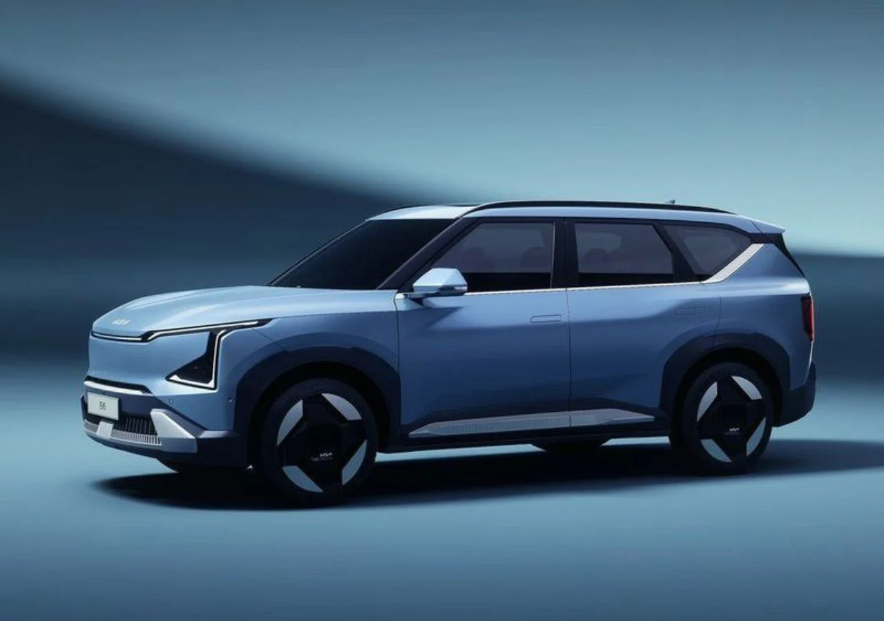 Explore the New Kia EV5...