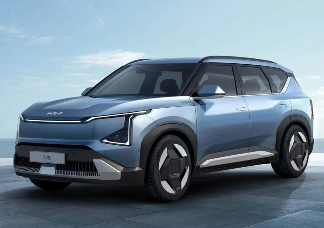 Kia EV5 2025: Futuristic Design...