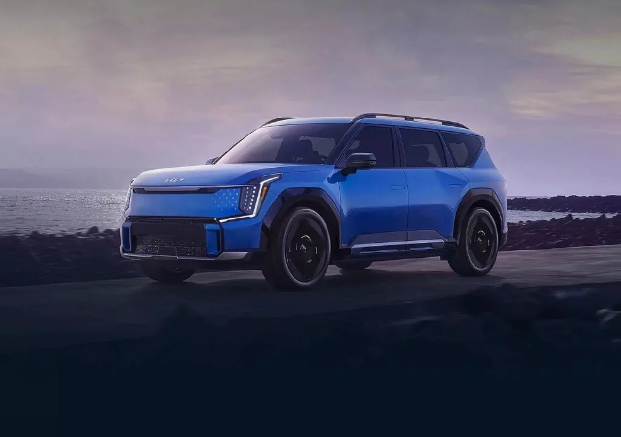Kia EV9 2025 Electric SUV...