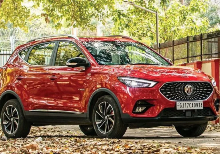 MG Astor 2025 Review Modern SUV with Tech Loaded Interior & Balanced Mileage