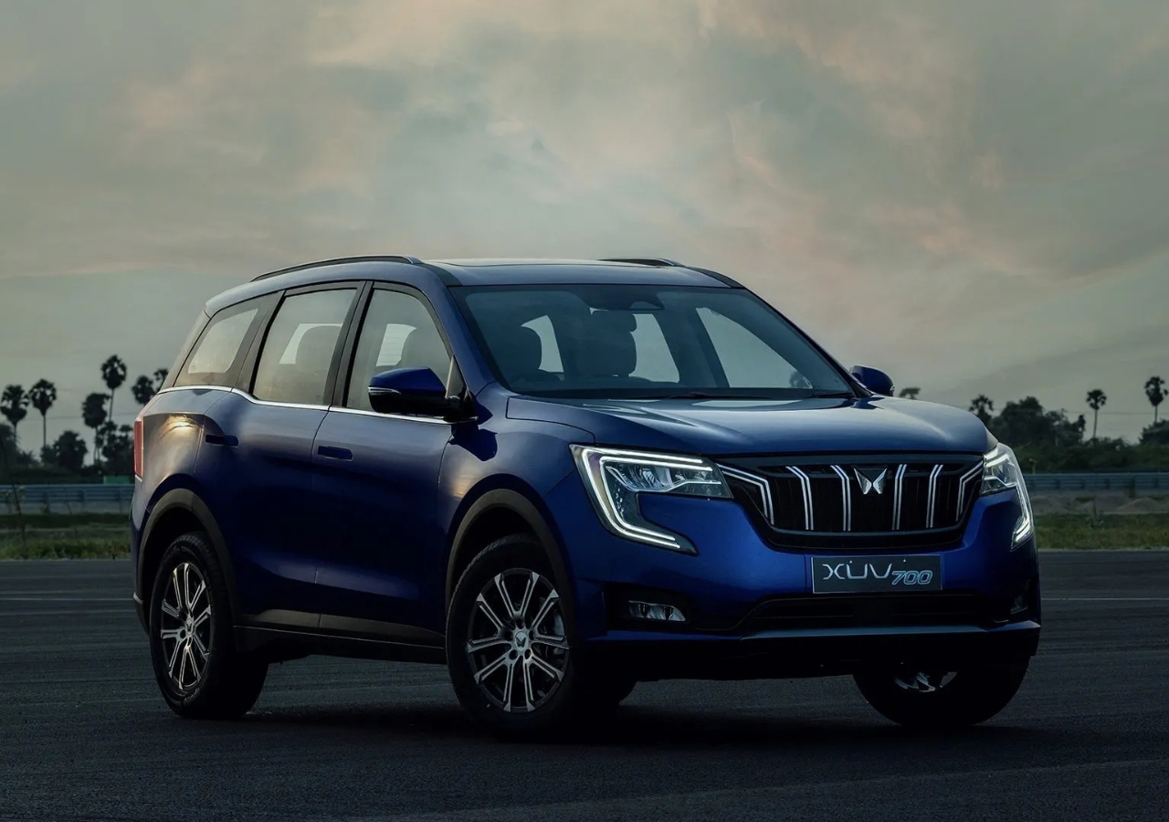 Mahindra XUV700 Electric – Bold...
