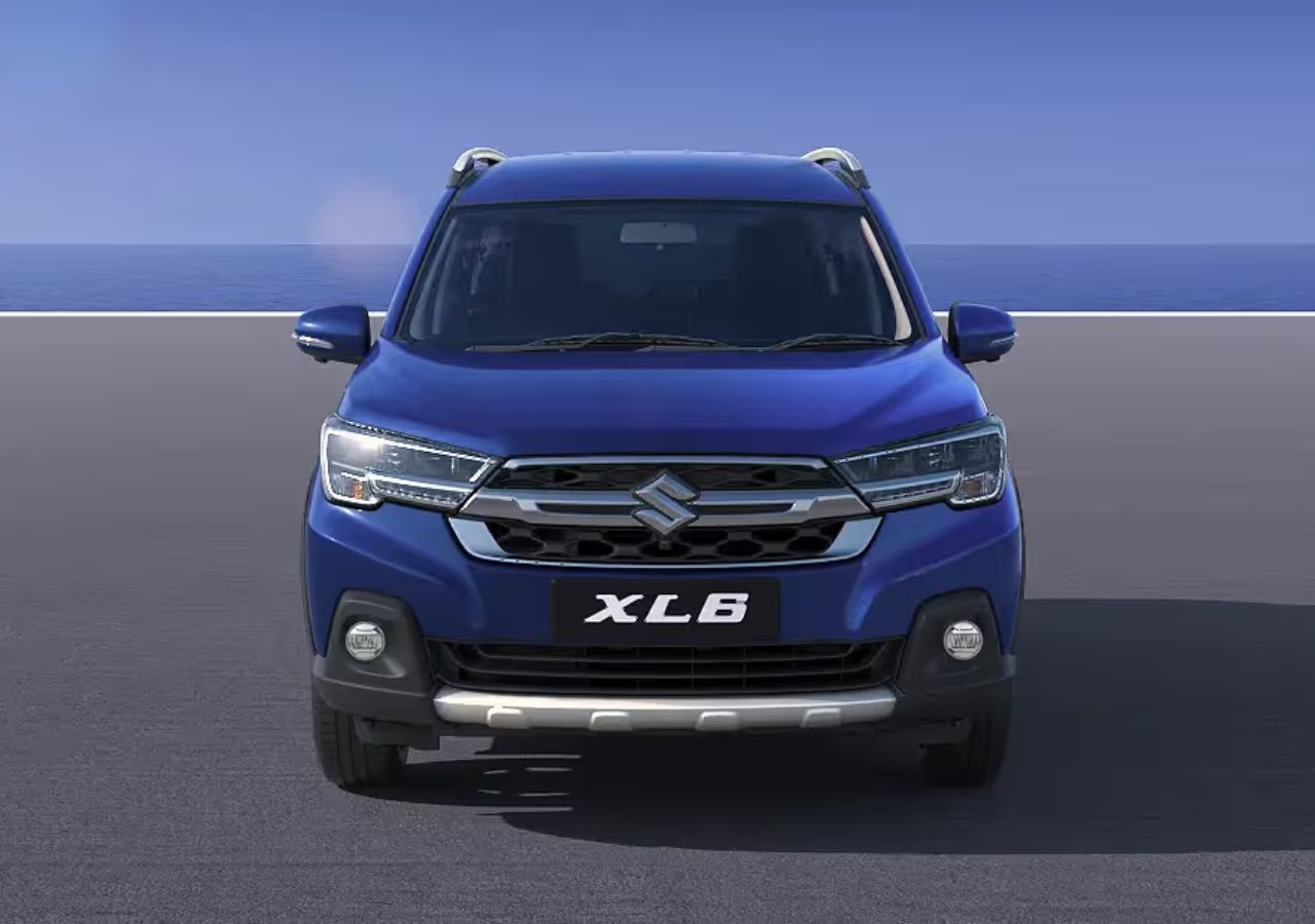 Maruti Suzuki XL6 2025: Stylish...