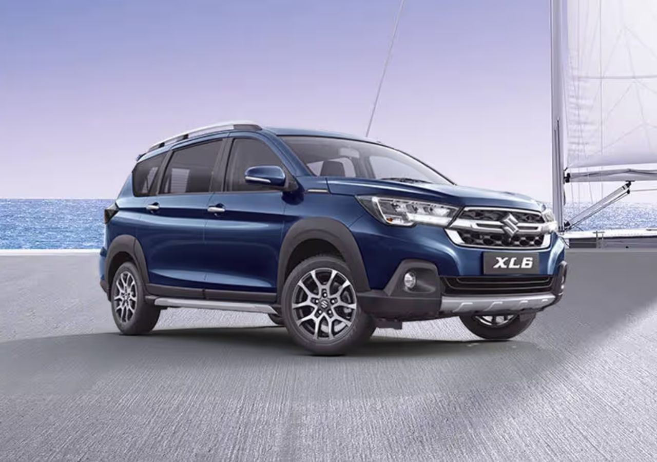 Maruti Suzuki XL6 2025: Stylish...