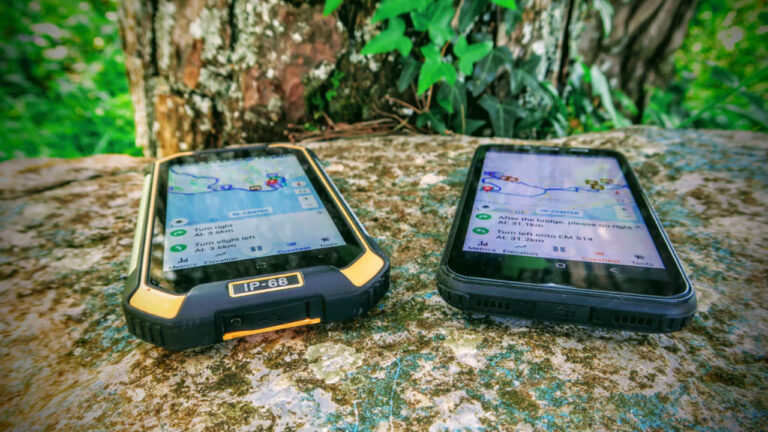 Most Durable Smartphones for Travelers