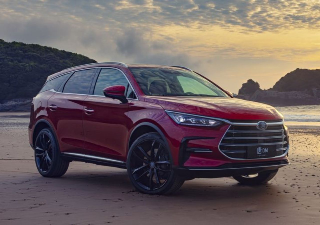 Nissan Magnite 2025: The Budget-Friendly...