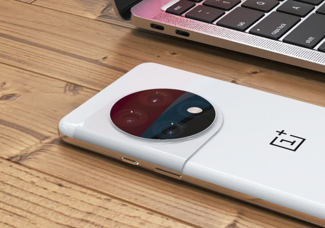 OnePlus 12 5G Review (2025):...