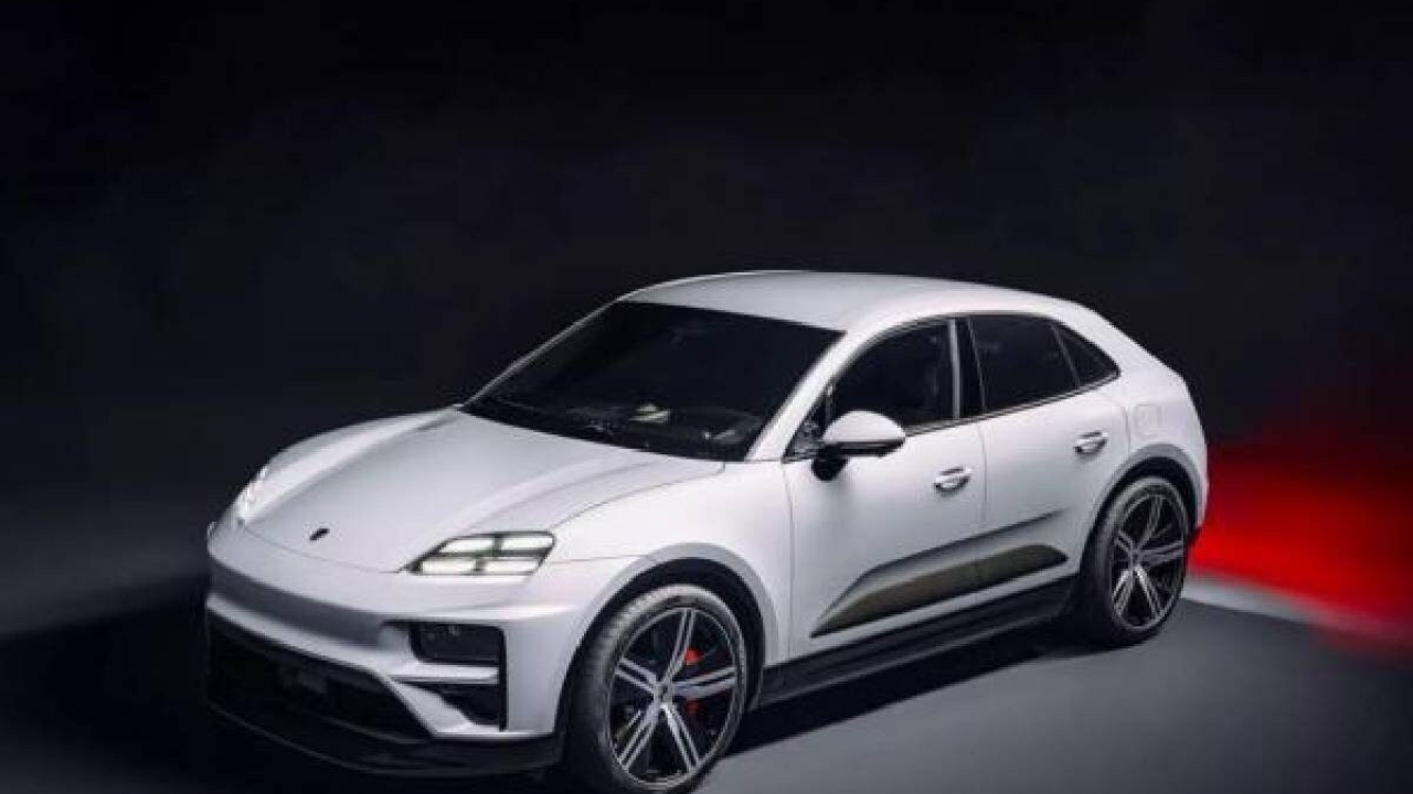 Porsche Macan EV 2025 –...