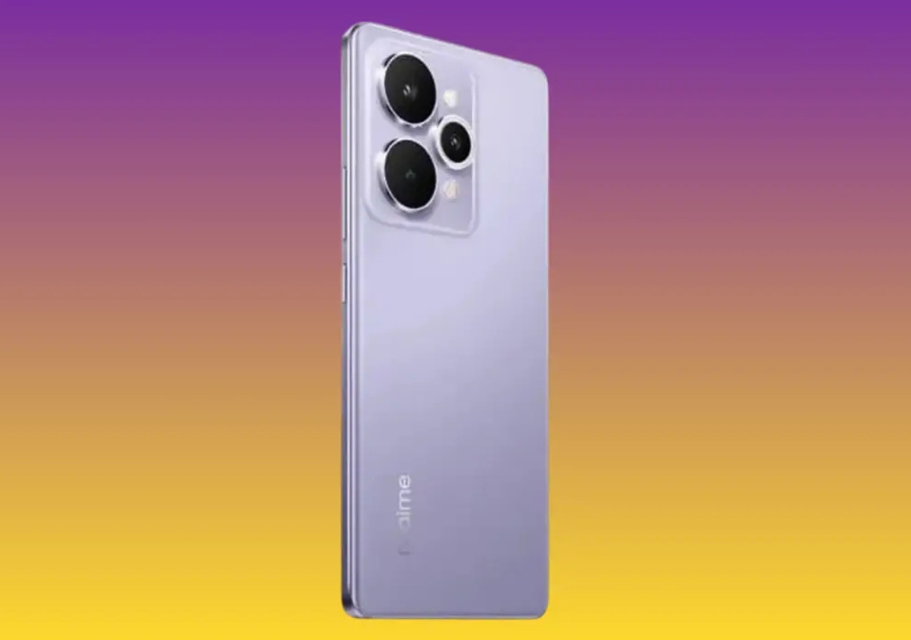 Realme 15 8