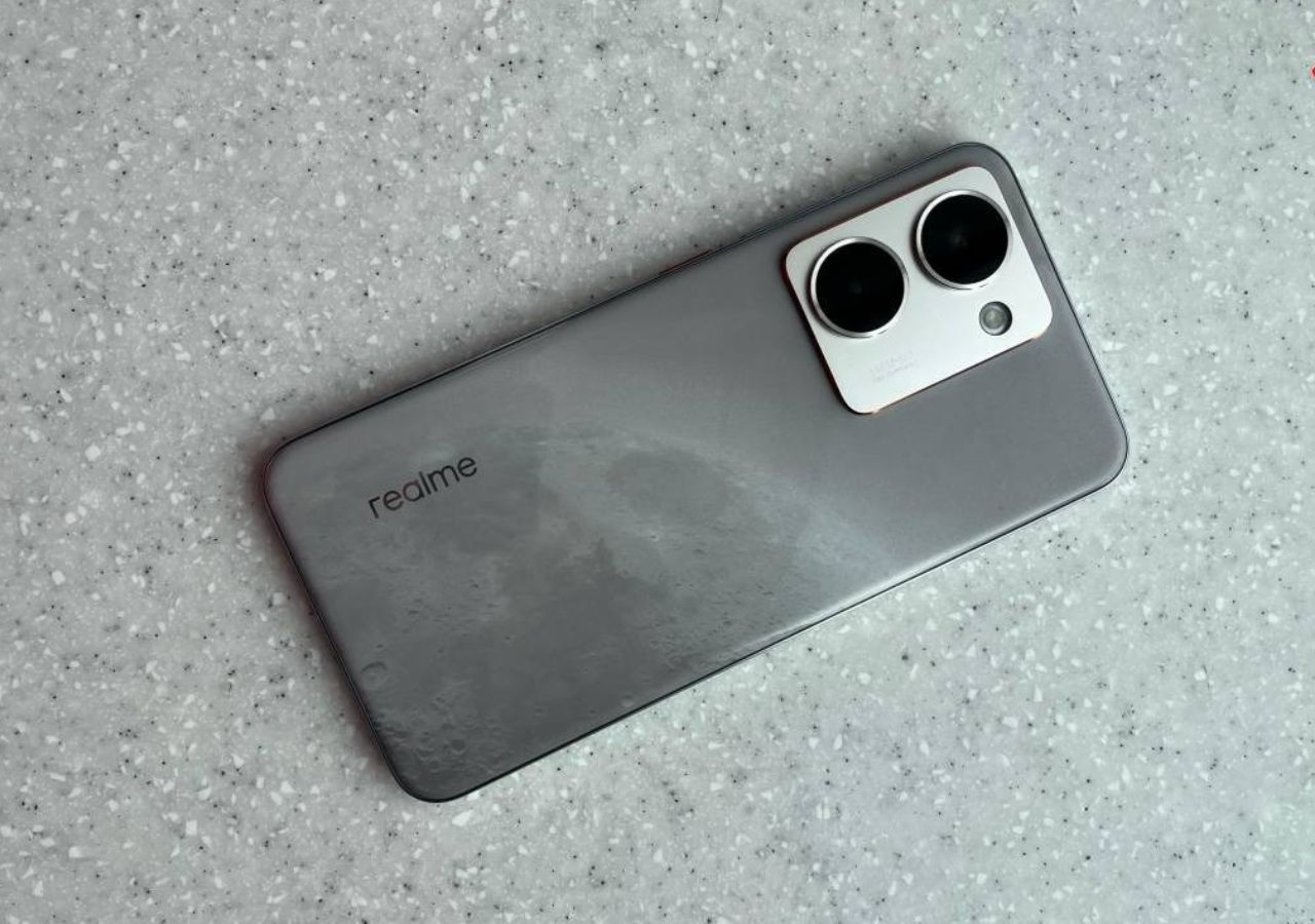 Realme P3 Ultra 5G Review...