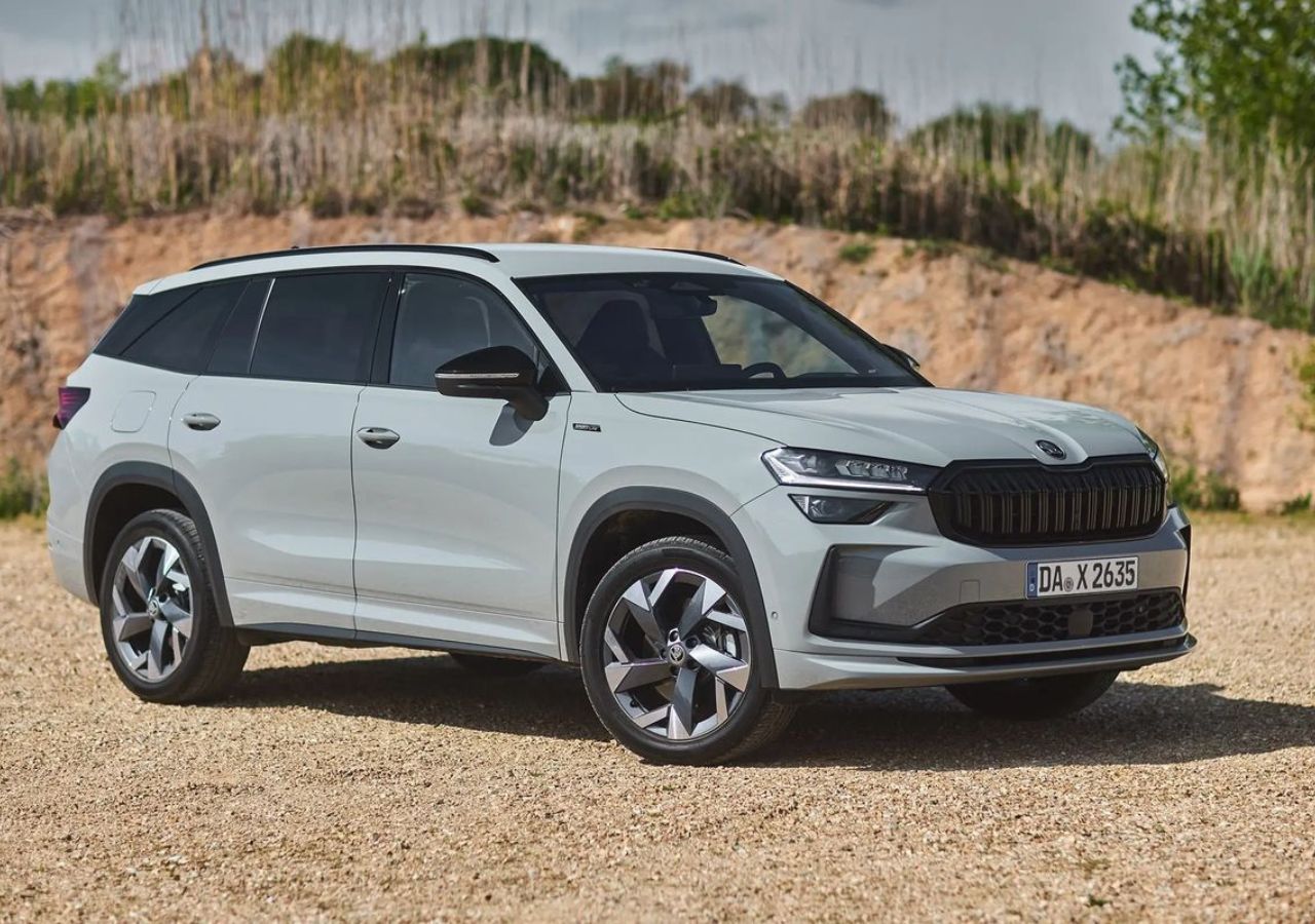 Skoda Slavia 2025: A Premium...
