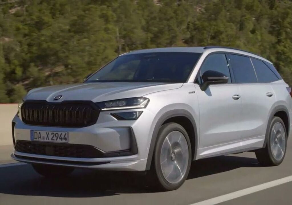 Skoda Slavia 2025: A Premium Sedan Redefining Style, Comfort & Performance – Full Review