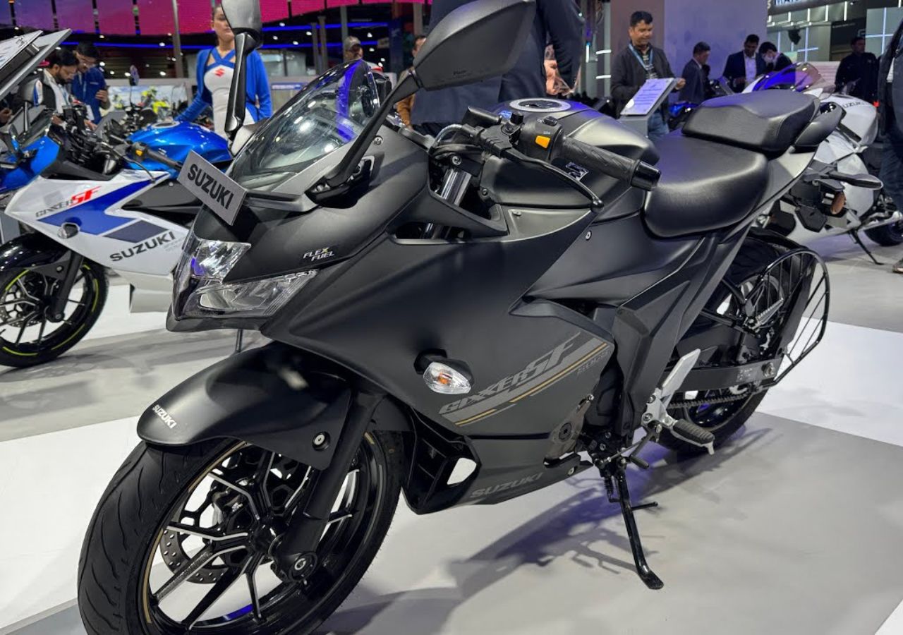 Suzuki Gixxer SF 2025: A...