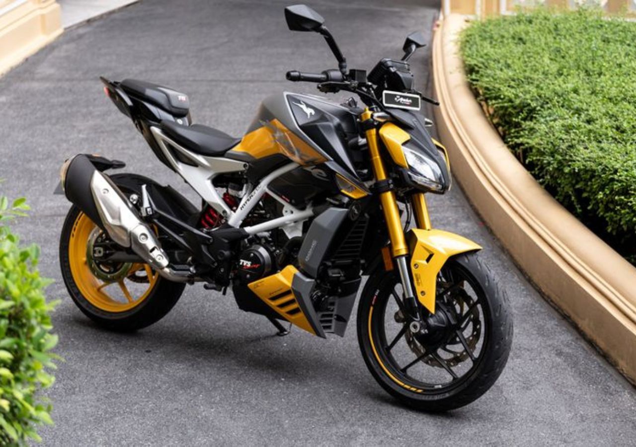 TVS Apache RTR 180 Review...