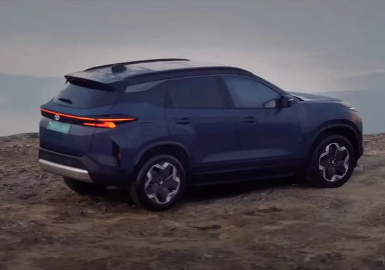 Tata Harrier EV Review –...