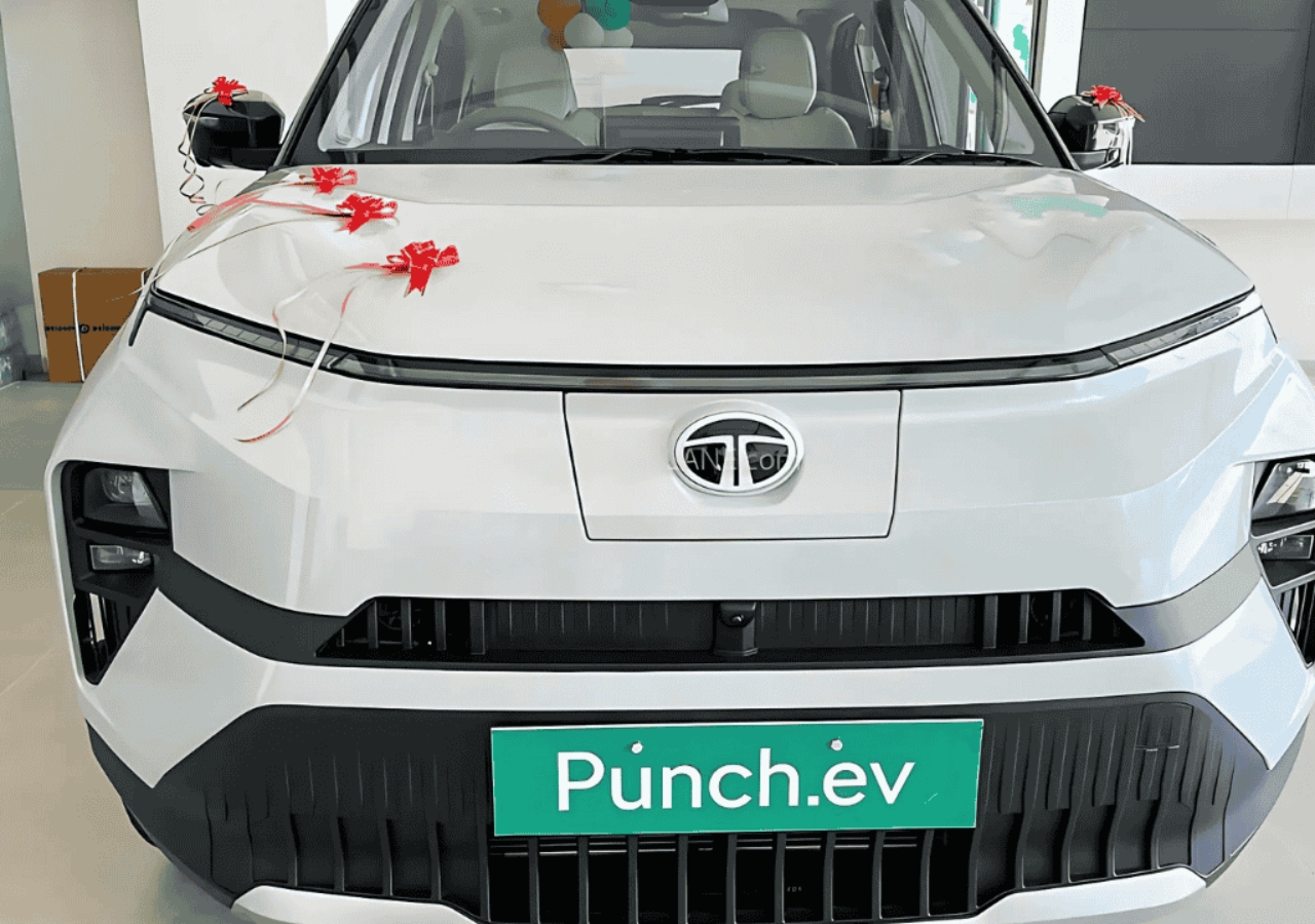 Tata Punch Ev 8