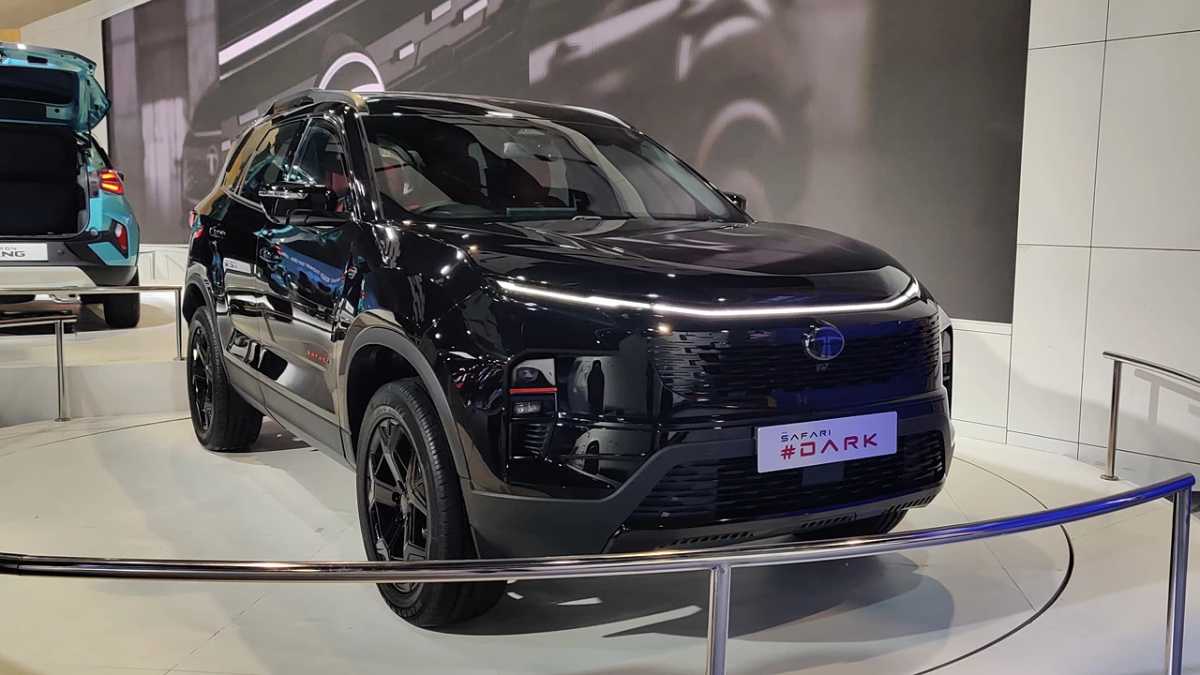Tata Safari 1