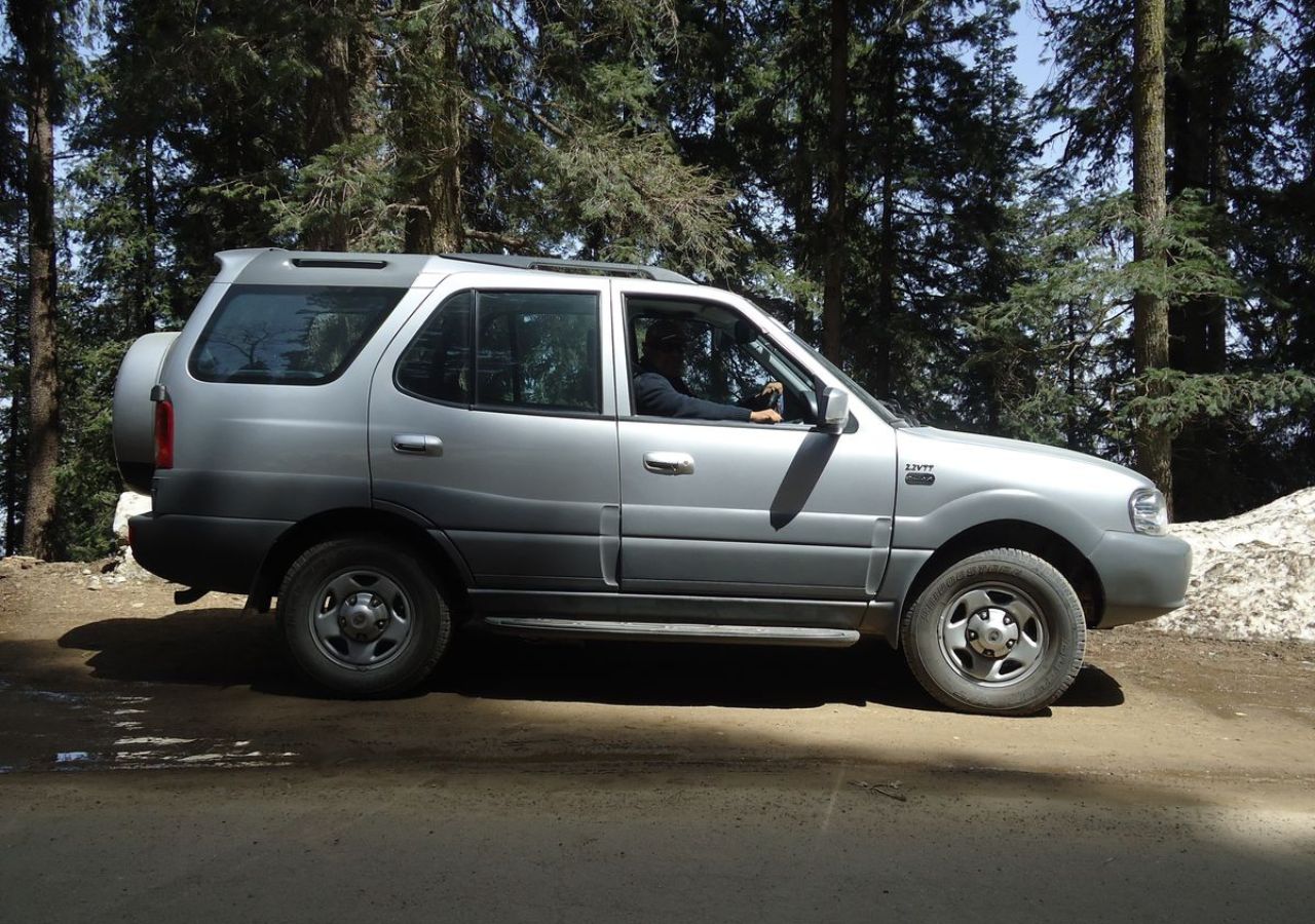 Tata Safari Classic Review –...