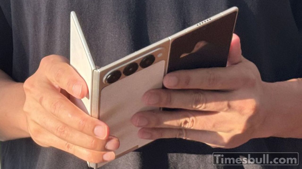 Tecno Phantom Ultimate G Fold...