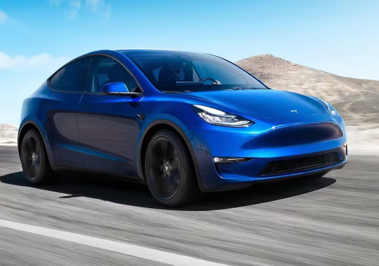 Tesla Model Y 2