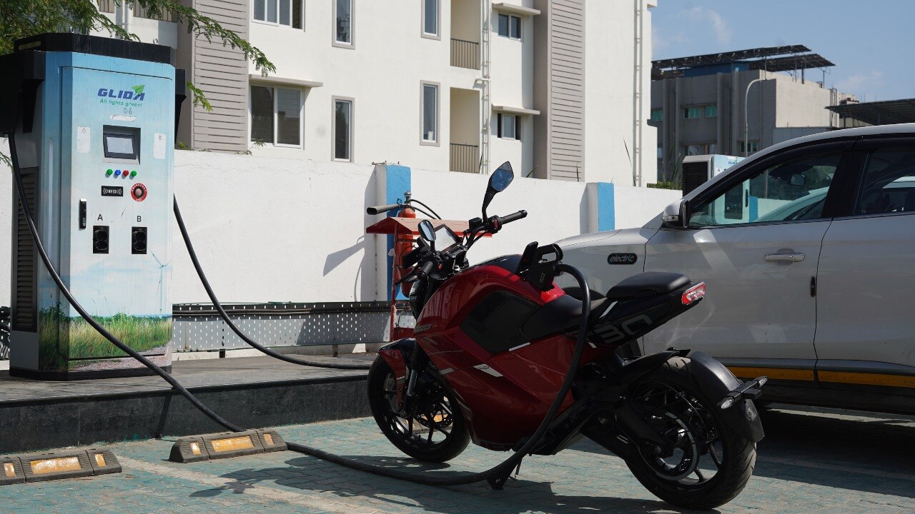 Top 4 Fast Charging Electric Bikes in India