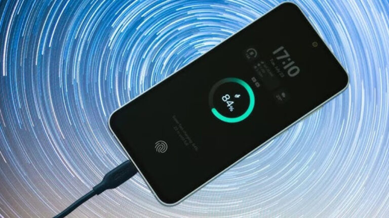 Top 4 Smartphones with Super Fast Charging in 2025 – Power Up in No Time