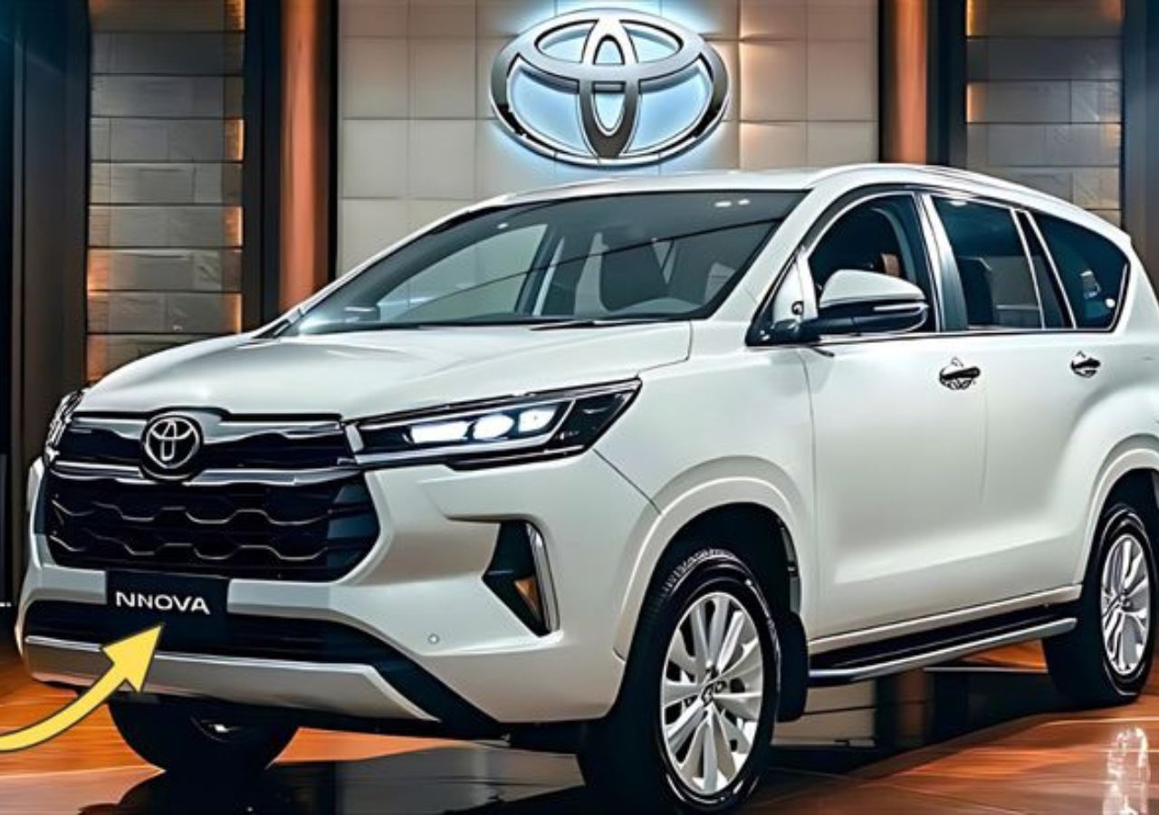 Toyota Innova Crysta 2025 Review:...
