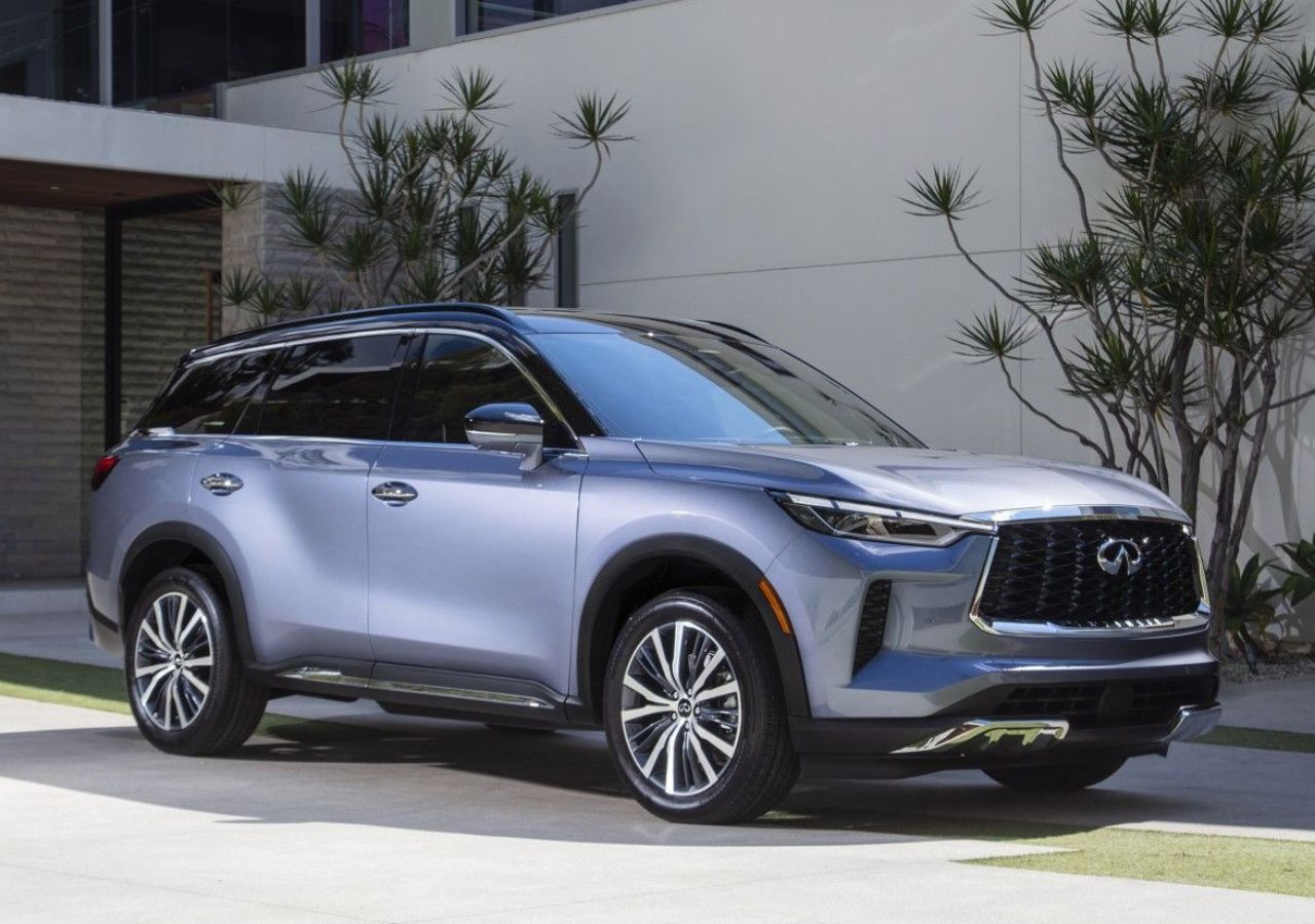 Toyota Innova HyCross Redefined: SUV...