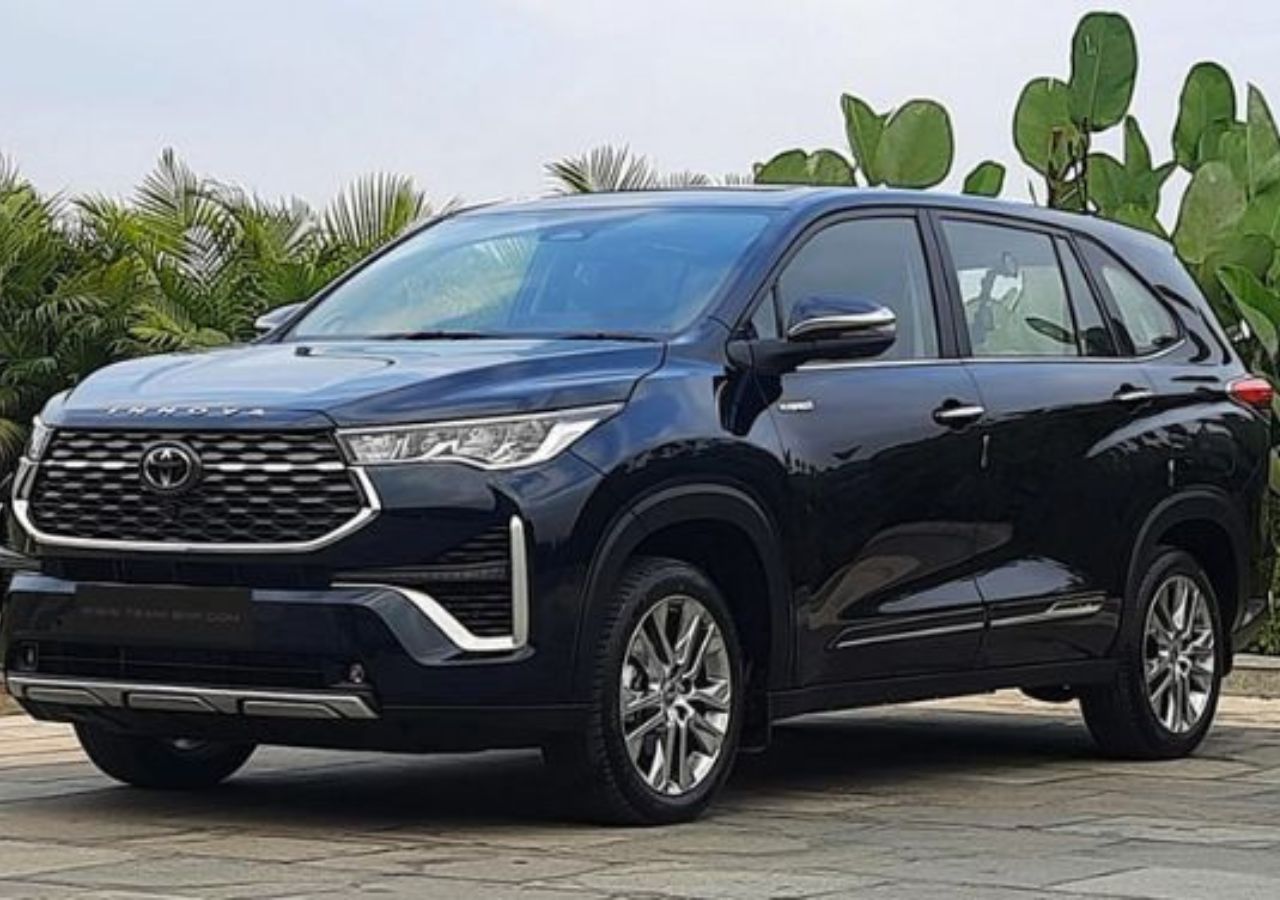 Toyota Innova HyCross Redefined: SUV...