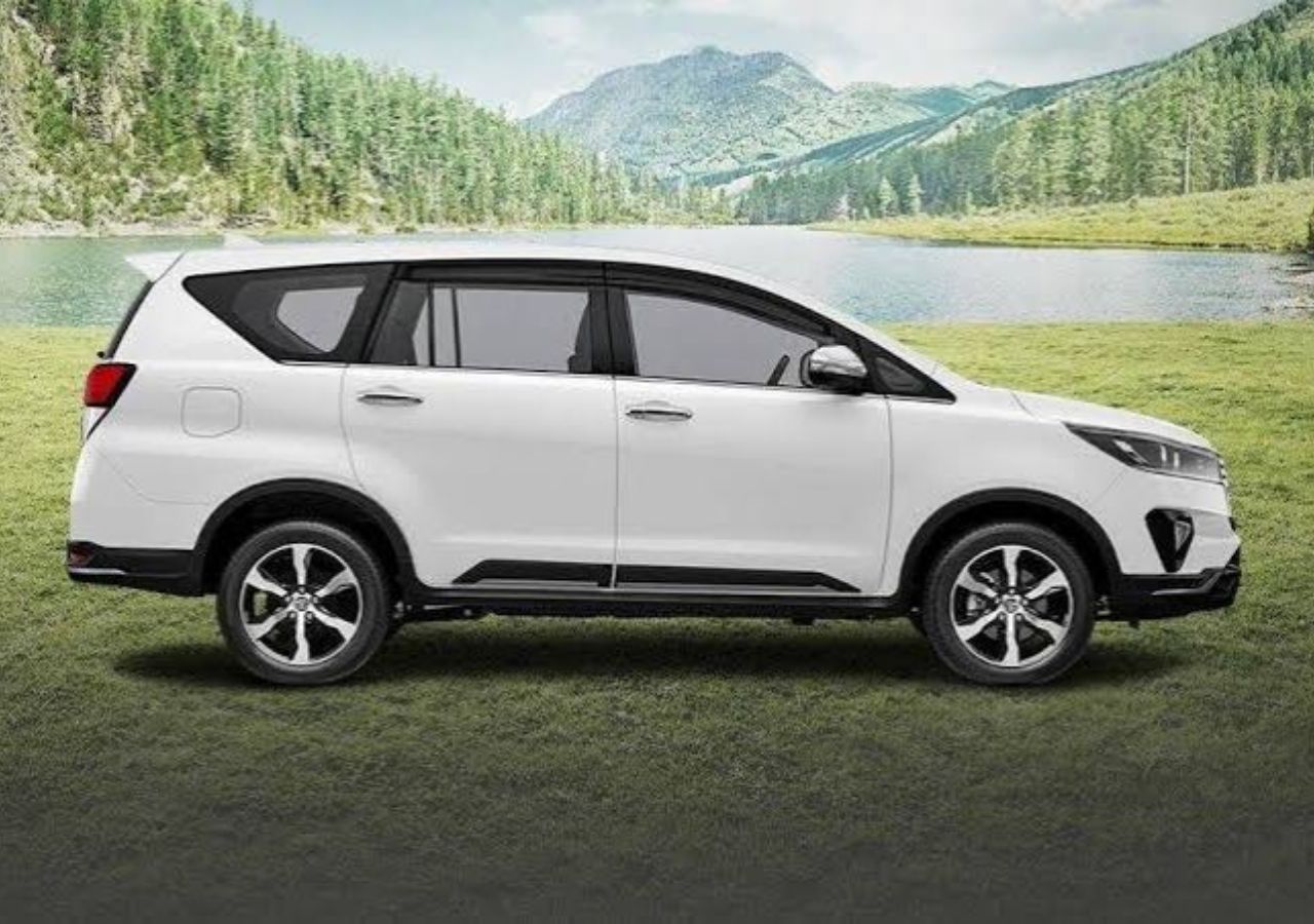 Toyota Innova HyCross Redefined: SUV...