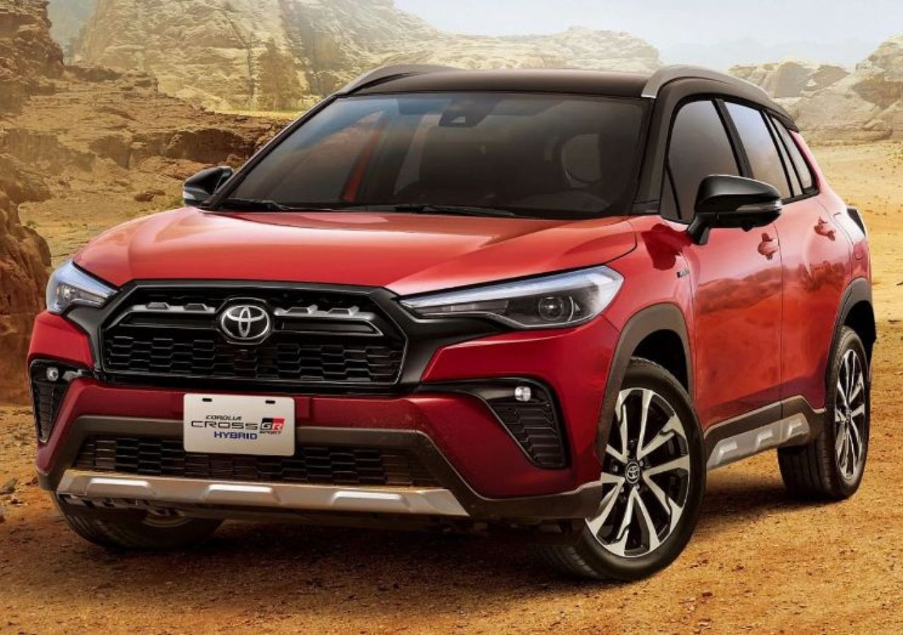 Toyota Innova HyCross Redefined: SUV...