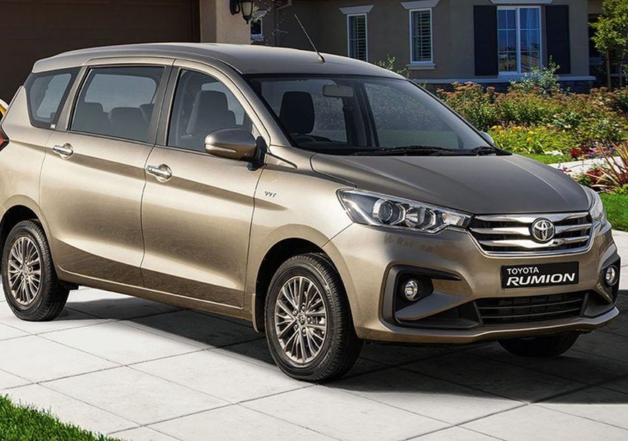 Toyota Rumion 2025 Review: Maruti...