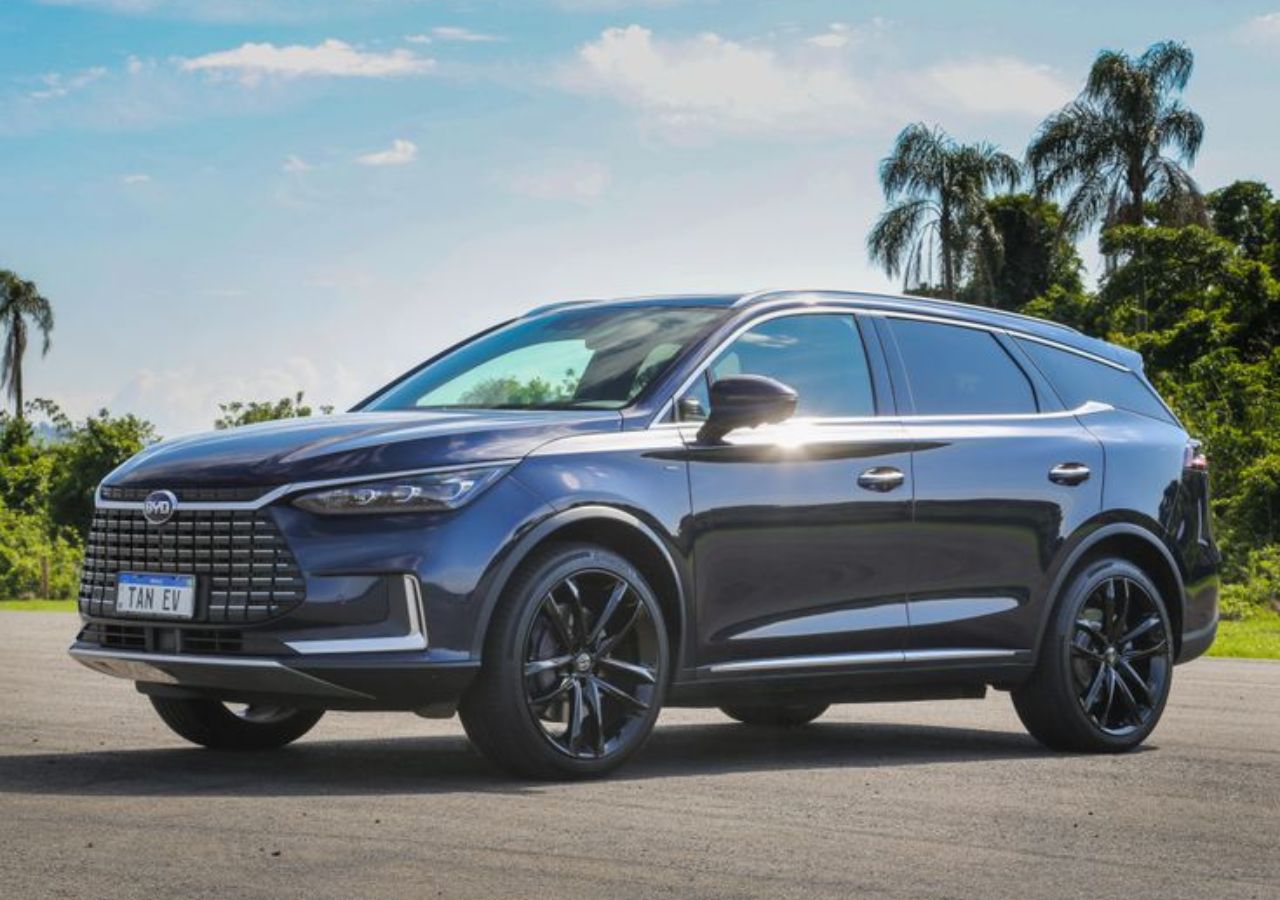 Upcoming Toyota Rumion 2025 –...