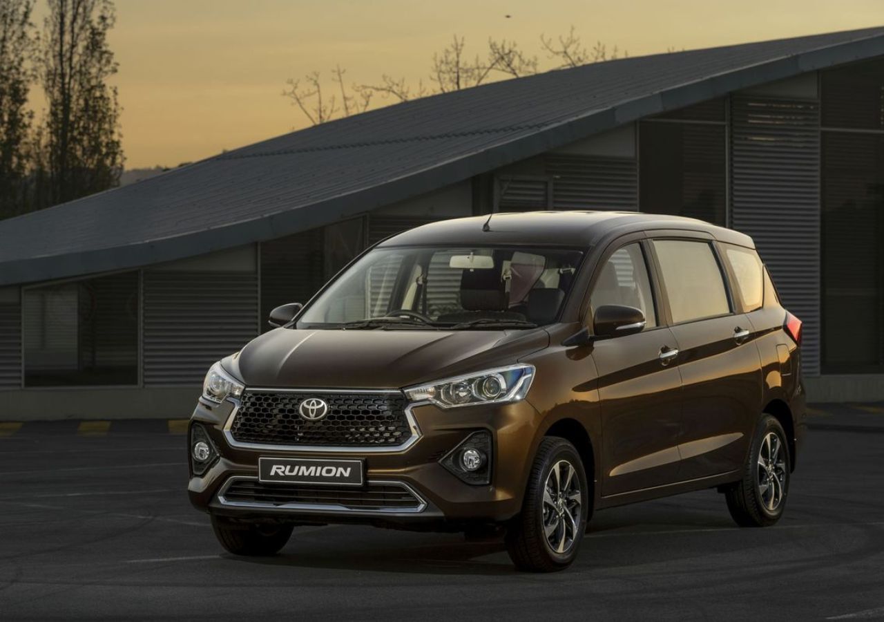 Upcoming Toyota Rumion 2025 –...
