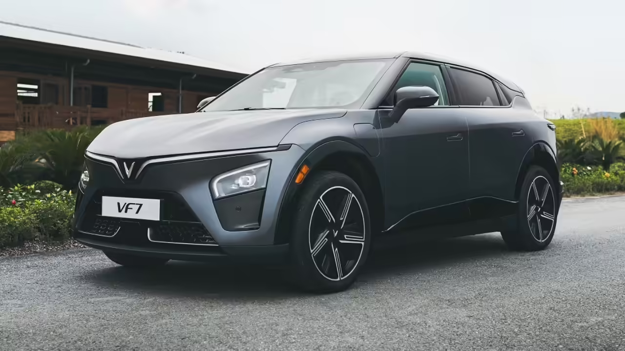 VinFast VF 7 Electric