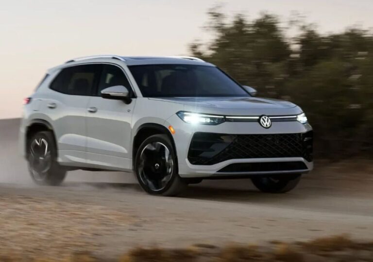 Volkswagen Tiguan R-Line Review – The Sporty Luxury SUV That Roars!