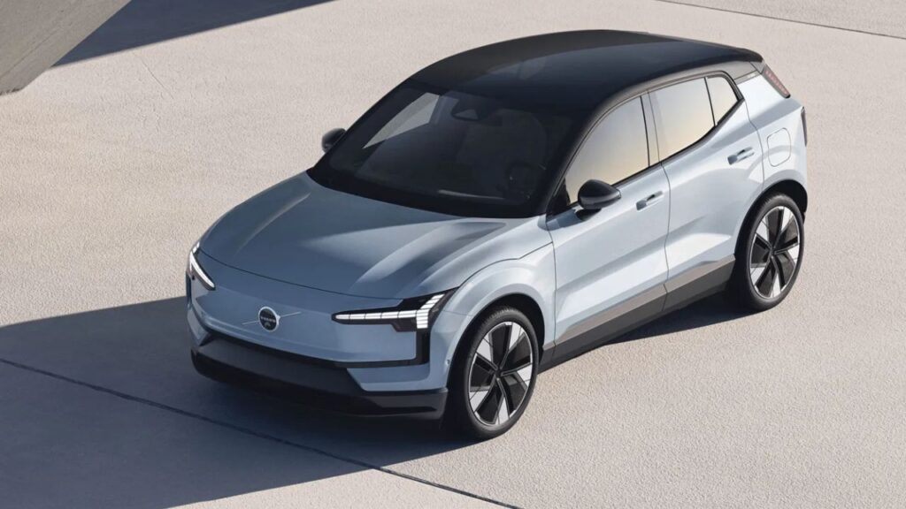 Volvo EX30 इलेक्ट्रिक SUV का भारत में टेस्टिंग शुरू! जानें फीचर्स, रेंज और कीमत