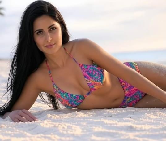 Katrina Kaif Bold Bikini Pictures...