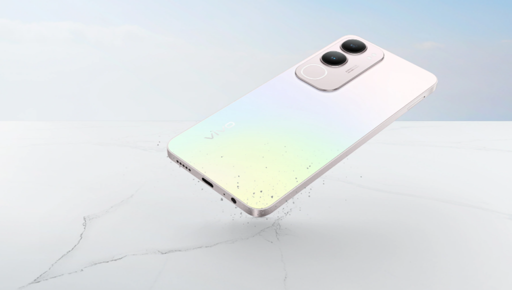 120Hz AMOLED डिस्प्ले के साथ...