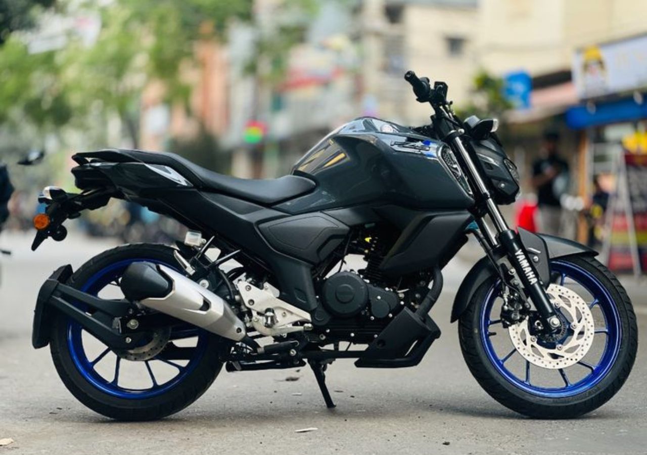 Yamaha FZ-S Fi Hybrid 2025...