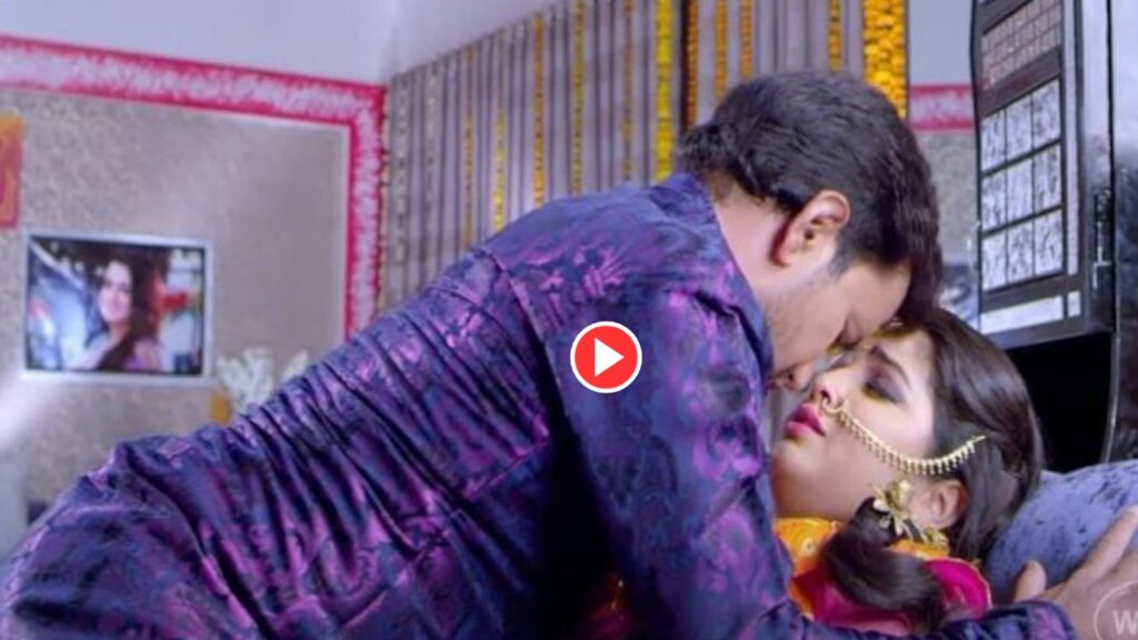 Bhojpuri Song: Nirahua & Aamrapali Dubey Hot Romance ‘Table Pe Laval Mili’ Song, Trend On Youtube, Must Watch