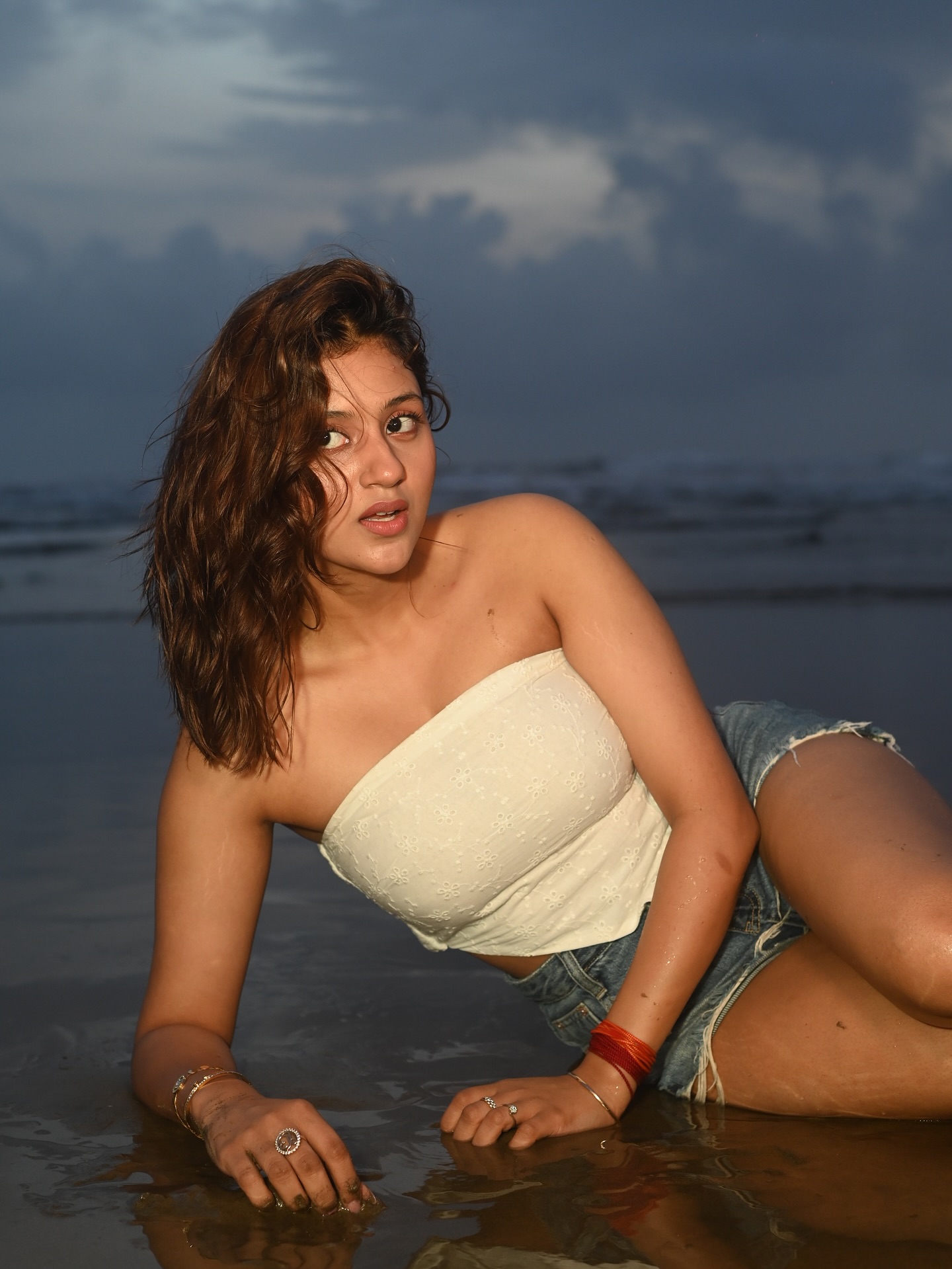 Anjali Arora Latest Photos –...