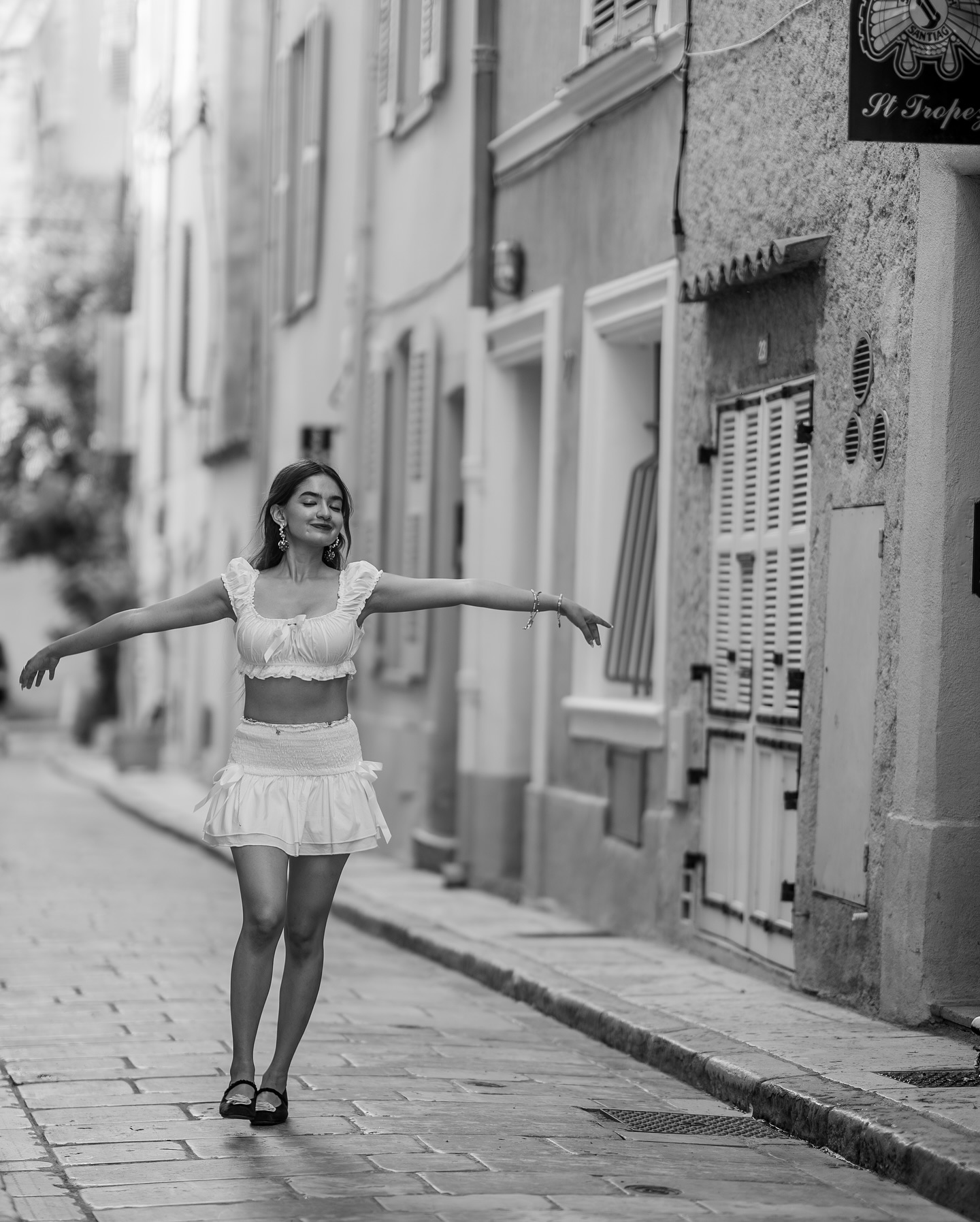 Anushka Sen Latest Photos –...