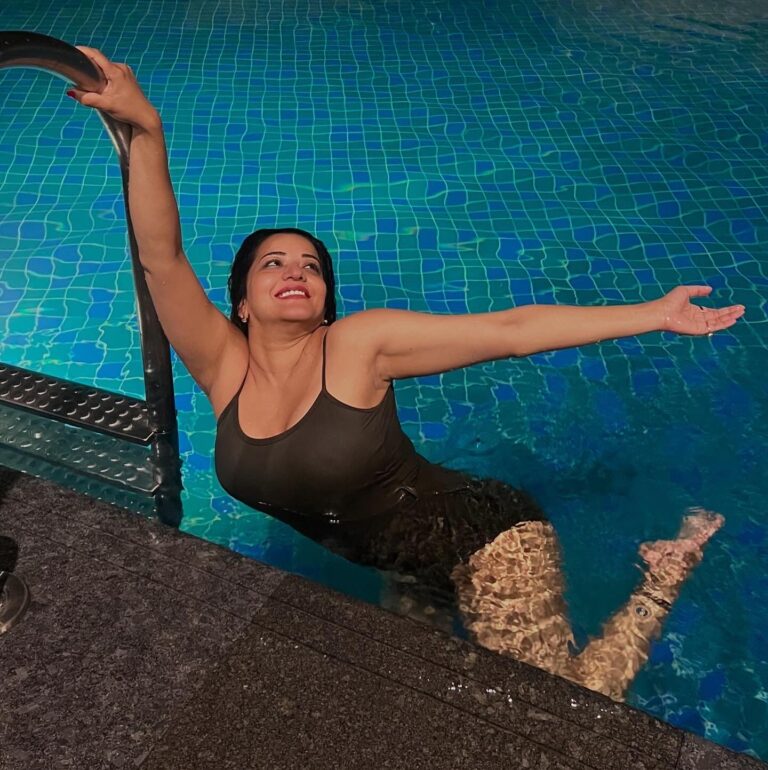 Monalisa Latest Photo – See Her Relaxing Poolside Poses in a Swimsuit